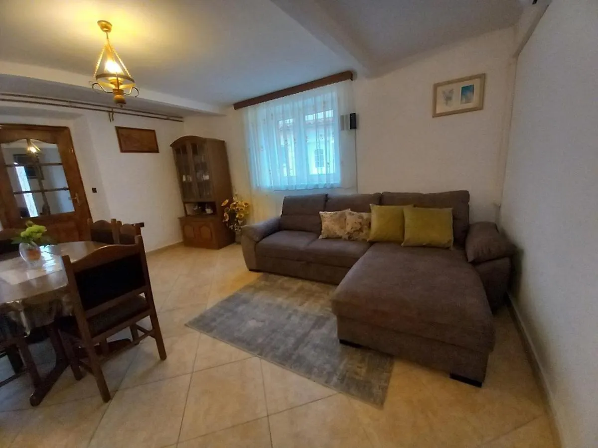 Apartments Faris 0*, Kanfanar Croatia